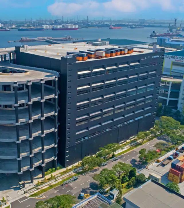 2-Tanjung-Penjuru-Crescent-feature-1